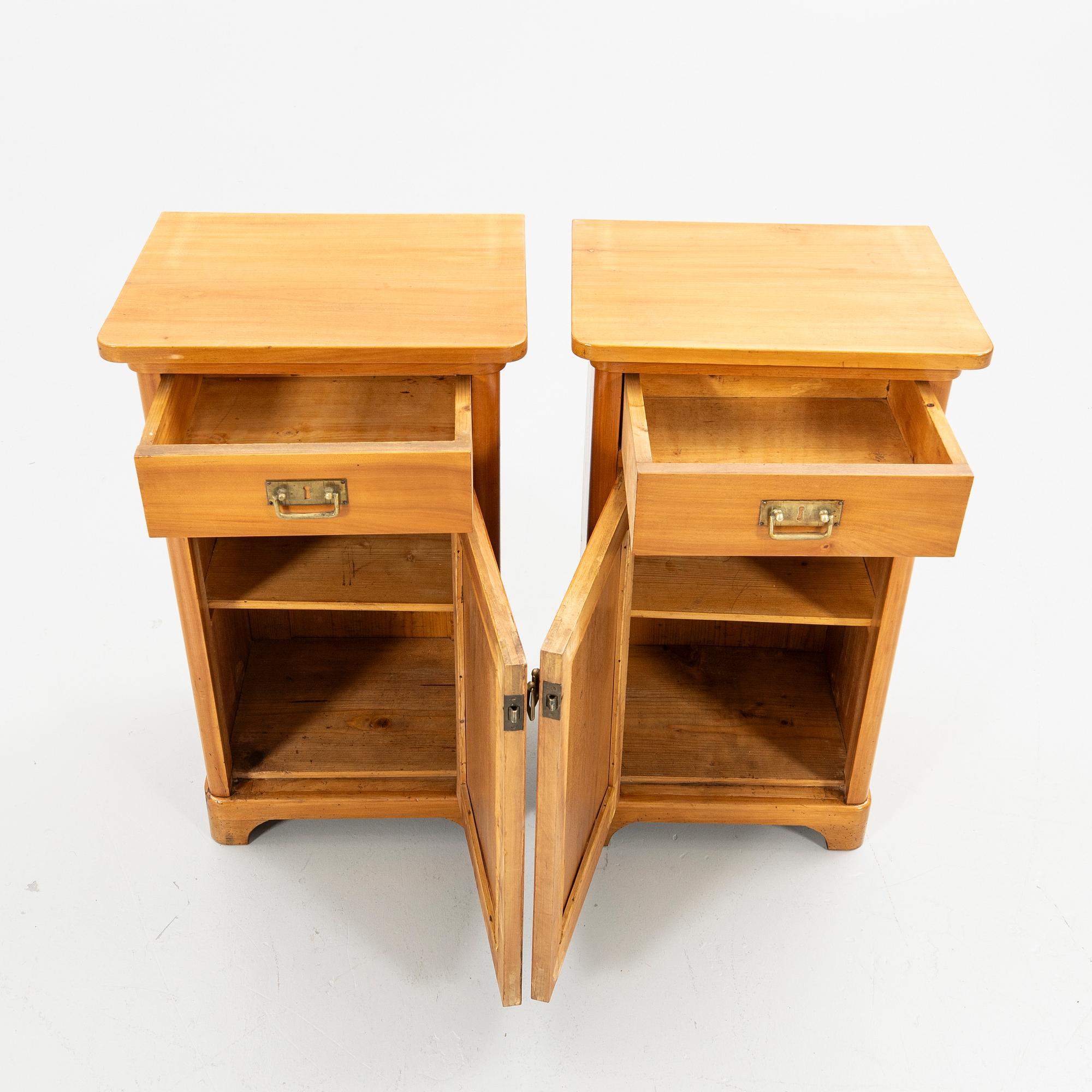 Nightstands, a pair, Art Nouveau, first half of the 20th century.