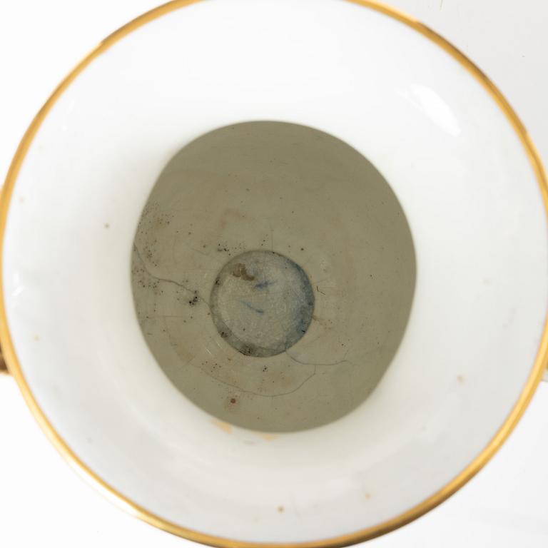 A large Swedish porcelain urn, Gustavsberg, 1866.