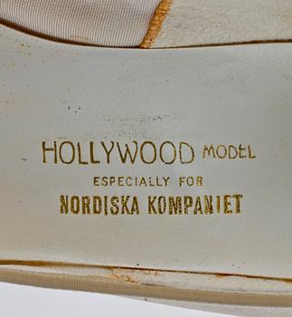 PUMPS, 2 par, Nordiska Kompaniet, 1960-tal.