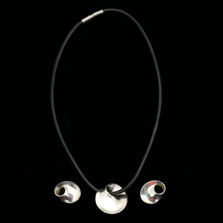 SMYCKESSET, sterlingsilver, "Möbius", Vivianna Torun Bülow-Hübe för Georg Jensen.