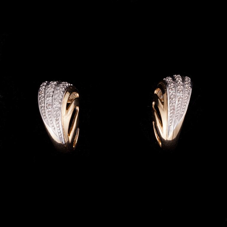 ÖRHÄNGEN, 14K guld, diamanter. Vikt ca 3,5 g.
