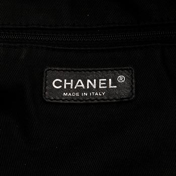 Chanel, laukku, "Paris-New York Duffle", 2005-2006.