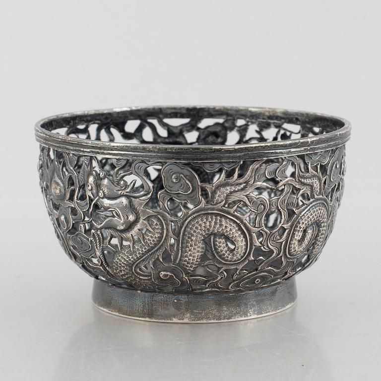 Skål, silver, Wang Hing & Co, Kina, tidigt 1900-tal.