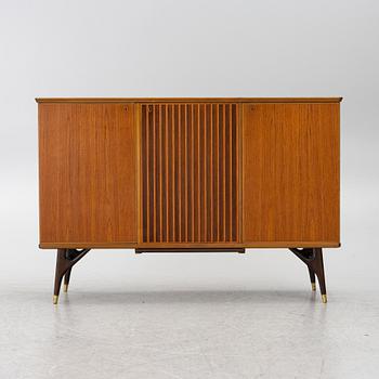 A 1950's sideboard.