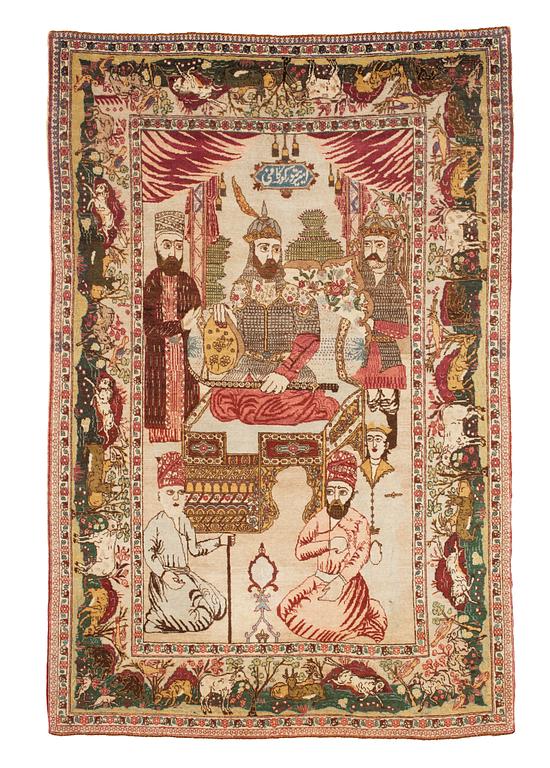 SEMI-ANTIQUE TABRIZ FIGURAL. 203,5 X 143,5 cm.