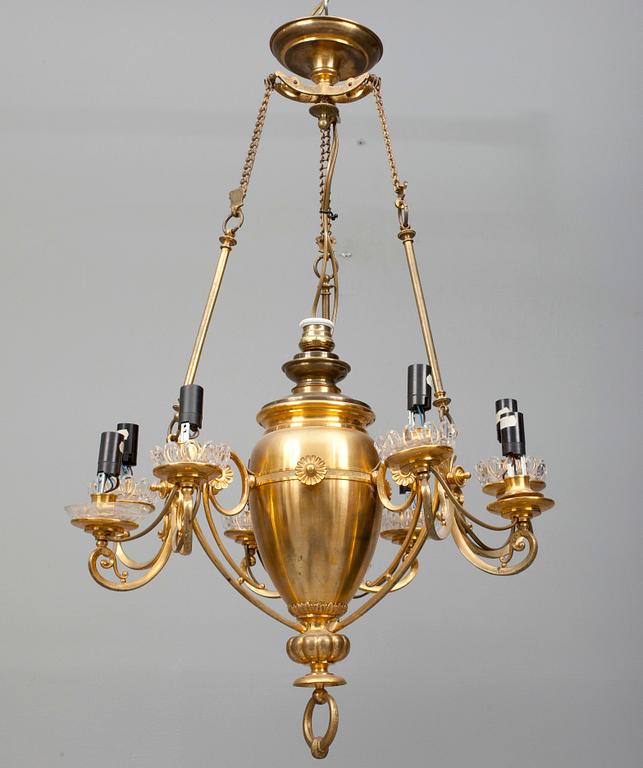 TAKKRONA, sannolikt Ryssland 1870/1880. Höjd 88 cm.