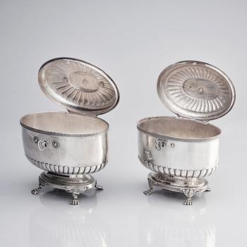 Two Swedish similar silver boxes, mark of Anders Lundqvist, Stockholm 1828 and Johan Fredrik Björnstedt, Stockholm 1824.