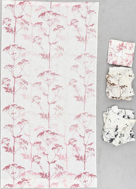 GARDINVÅDER, 7 st, "Hundkex", Maija Isola, Borås Wäfveri AB. 1900-talets tredje kvartal.