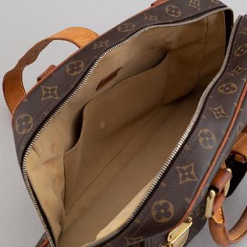 Louis Vuitton, a monogram canvas handbag.
