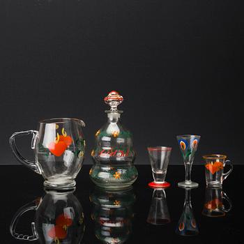 A 21 PIECES GLASS SERVICE 20TH CENTURY.