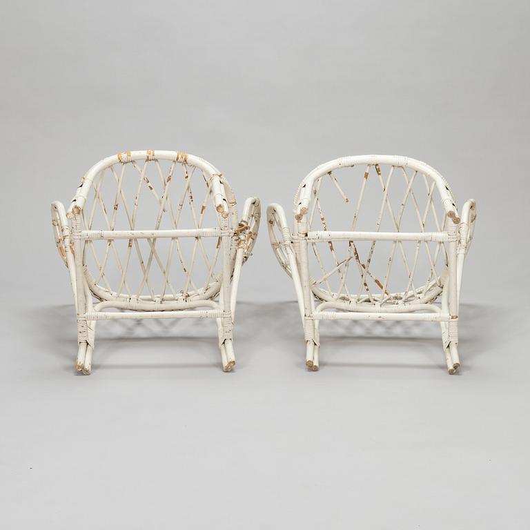 Maija Heikinheimo, Korgstolar, ett par, modell 370 1900-talets mitt eller 2000-tal.