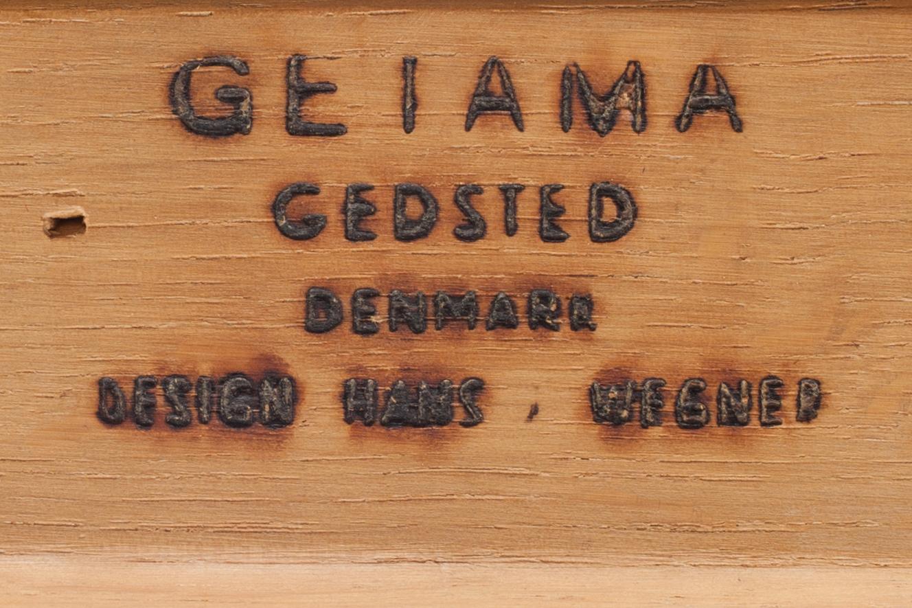FÅTÖLJ, "GE 290", Hans J Wegner, Getama, Danmark, 1900-talets andra hälft. Säljes till förmån för "Läkare utan gränser".
