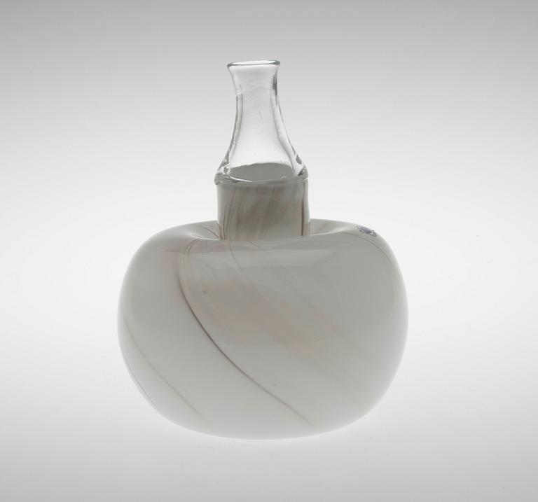 Oiva Toikka, A BOTTLE.