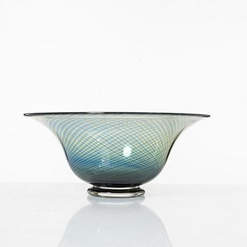 Edward Hald, bowl "Slipgraal", Orrefors.