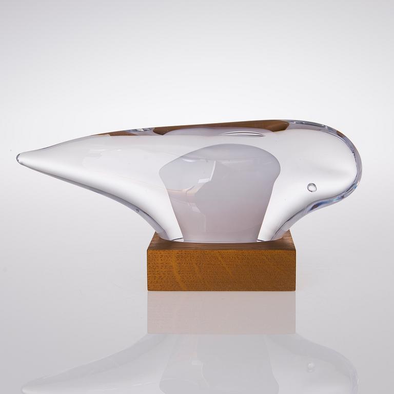 A 2013 glass sculpture signed Pauli Partanen.