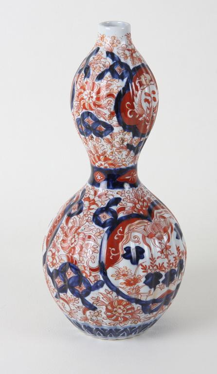 VAS, porslin, Japan.