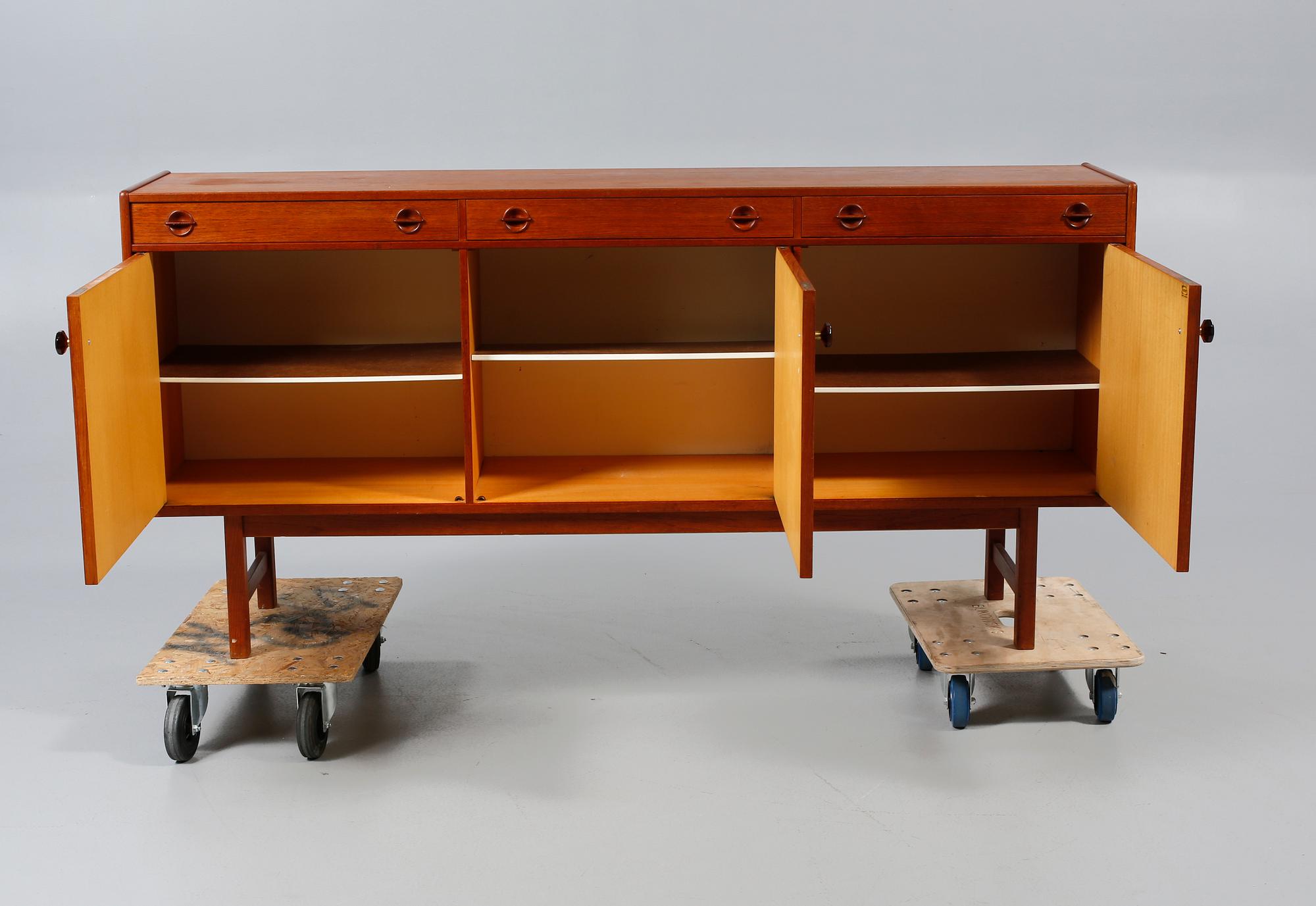 SIDEBOARD, 1950-/60-tal.