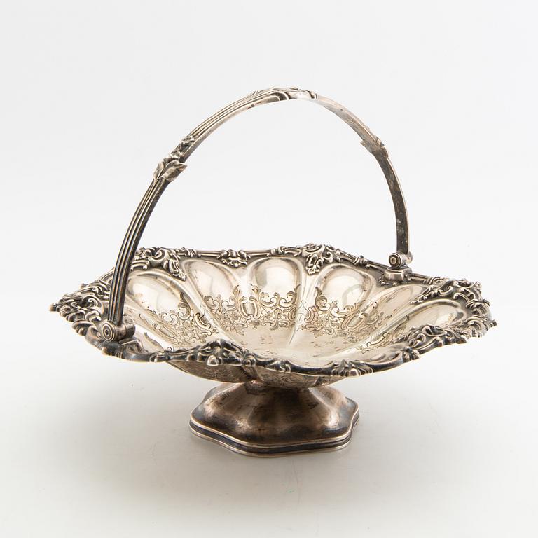 Robinson, Edkins & Aston, konfektskål, silver, Birmingham 1843.