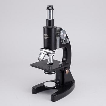 MEOPTA MICROSCOPE.