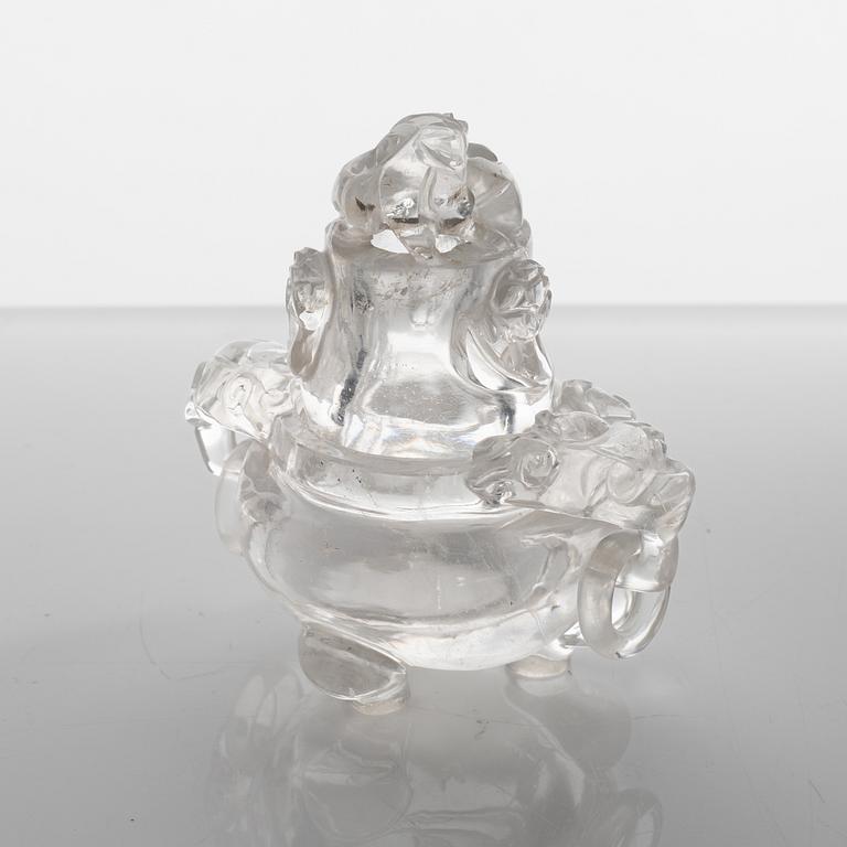 A Chinese rock chrystal tripod censer with cover, 20th century.