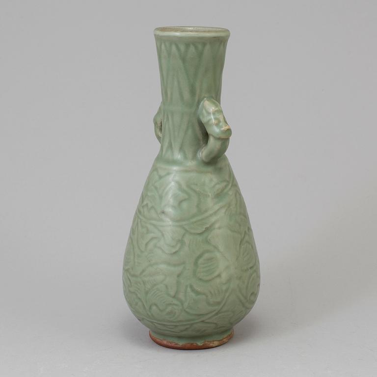 A celadon glazed vase, Qingdynasty, presumably 19th Century.