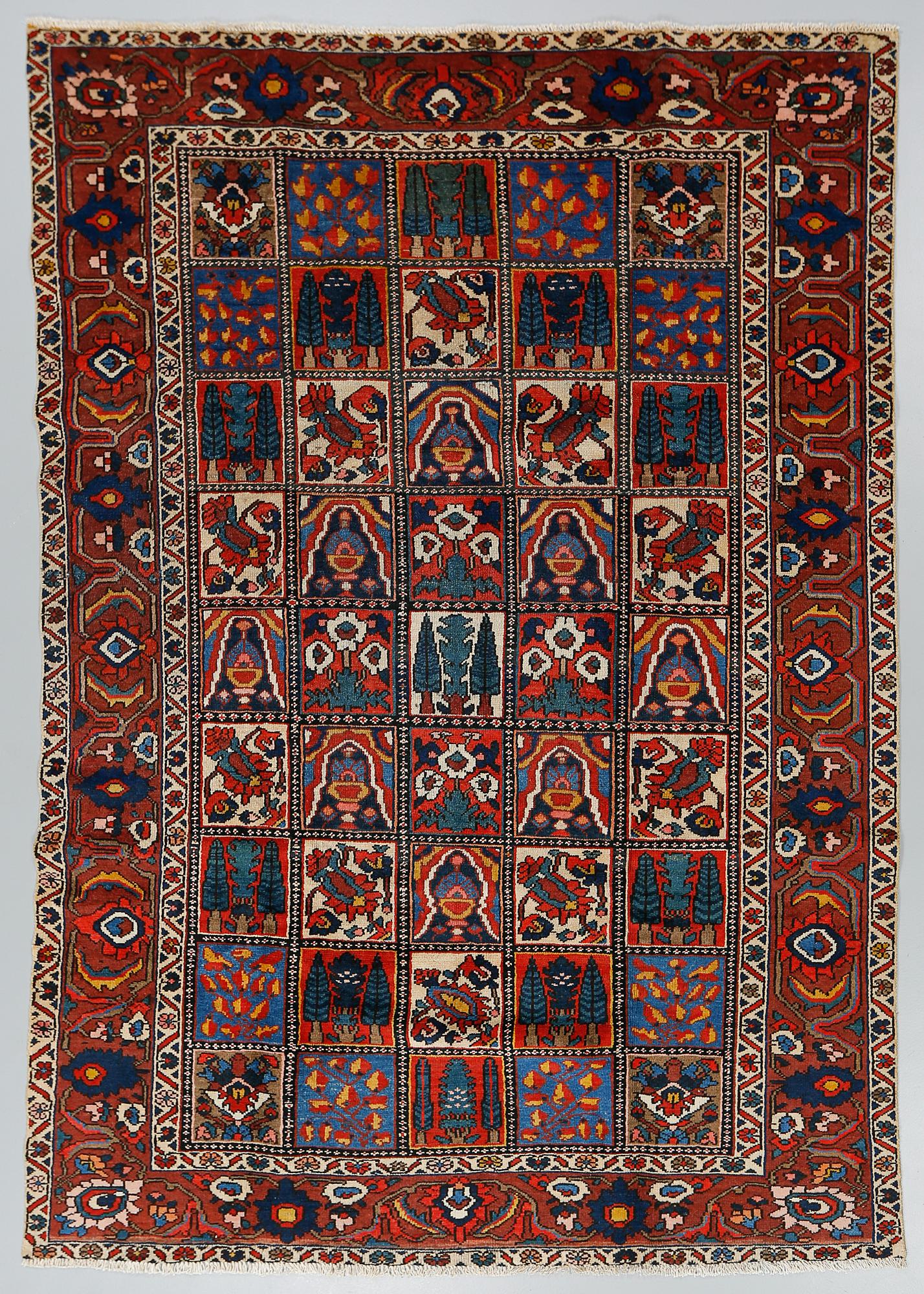 MATTA, Bachtiari, old, 288 x 200 cm.