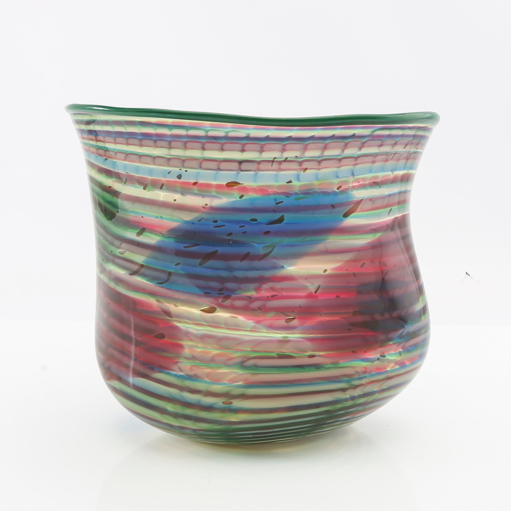 Gunnar Cyrén, vas, signerad och daterad 89 Orrefors.