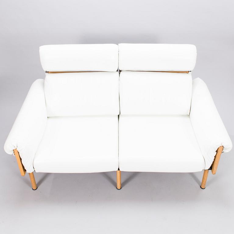 YRJÖ KUKKAPURO, sohva, "Ateljee", Haimi/Avarte 1900-luvun loppu.