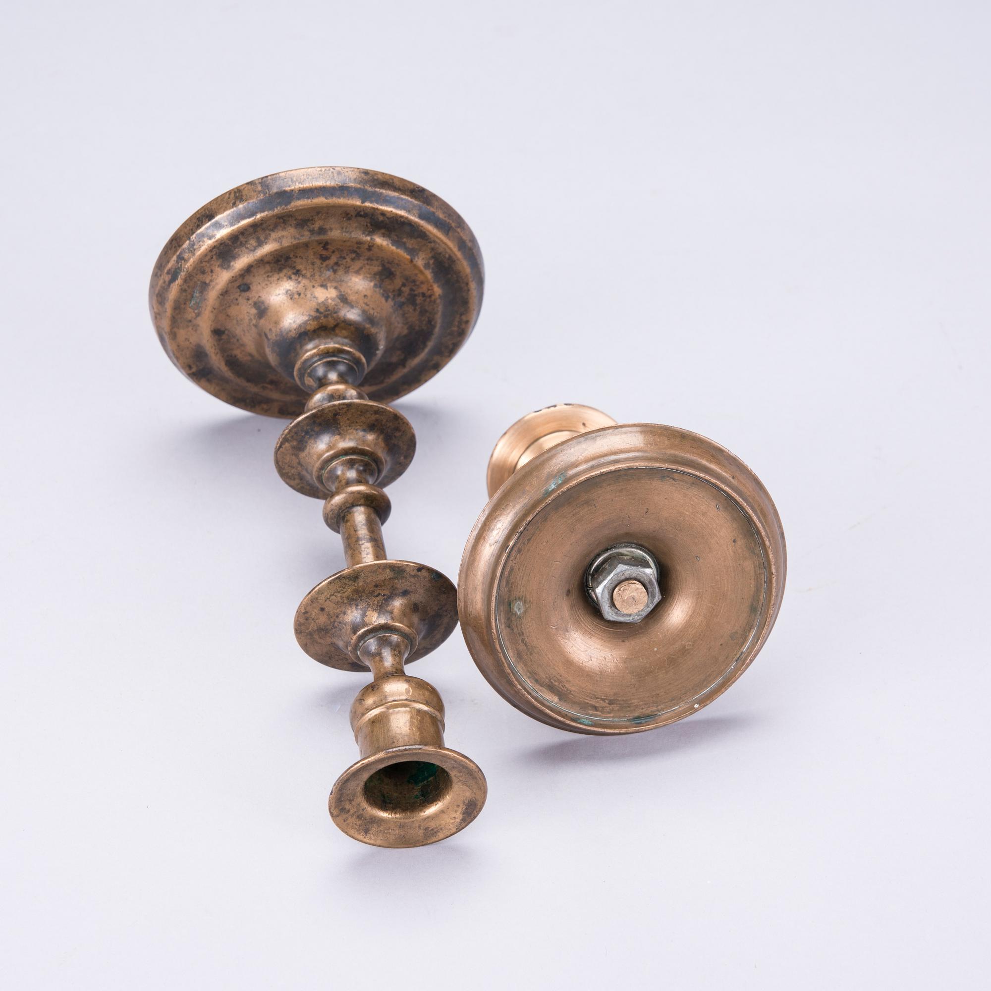 LJUSSTAKAR, 2 par, mässing, Ryssland 1800-talets slut.