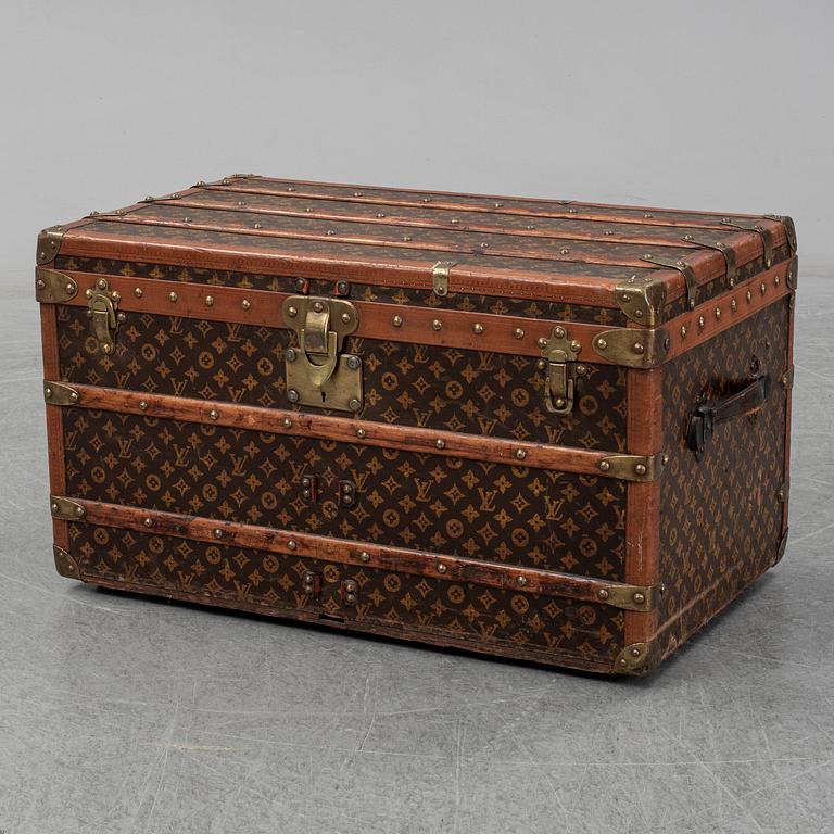 LOUIS VUITTON, koffert, tidigt 1900-tal.
