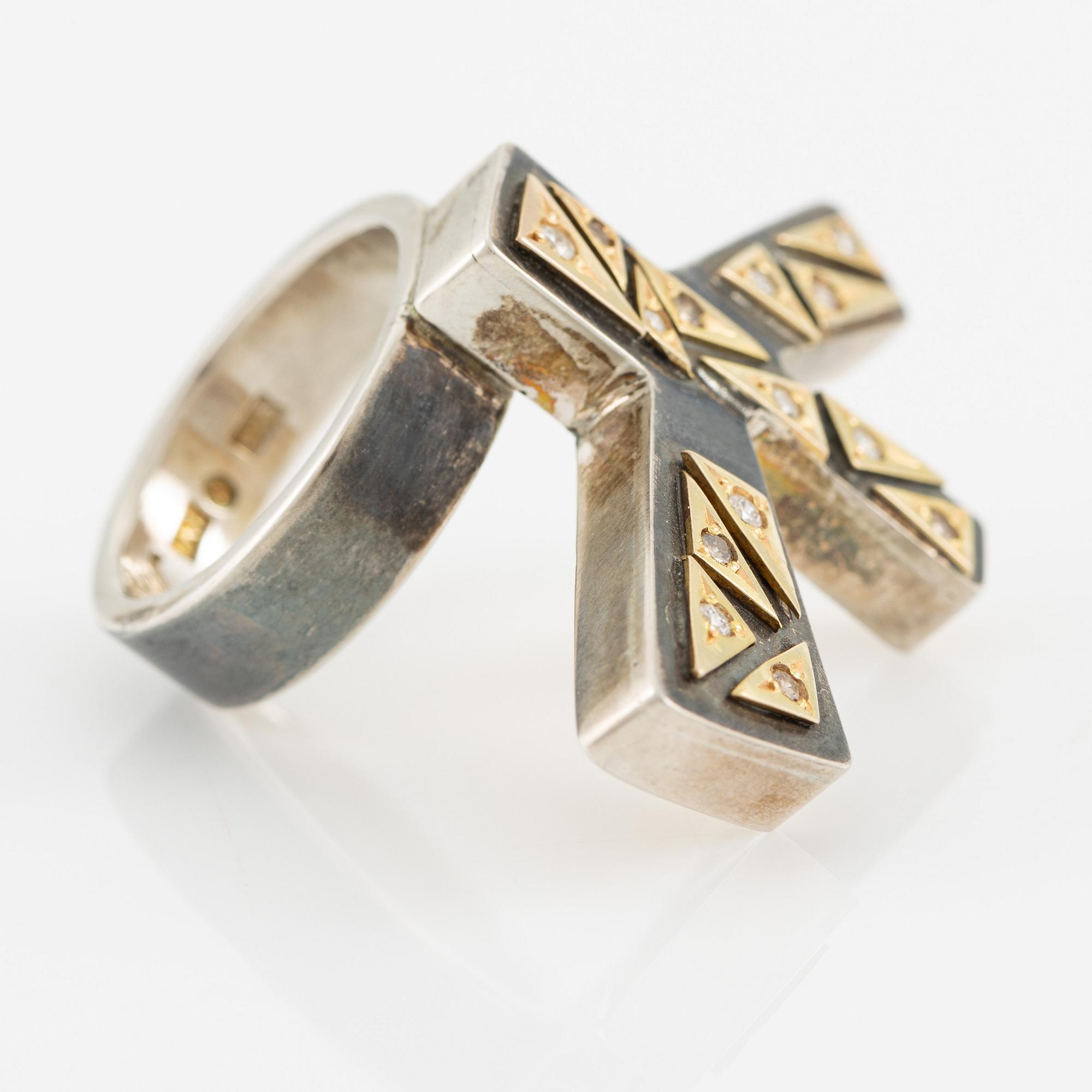 Jan-Christer Lundqvist, ring, sterling silver and gold with brilliant-cut diamonds, Skövde.