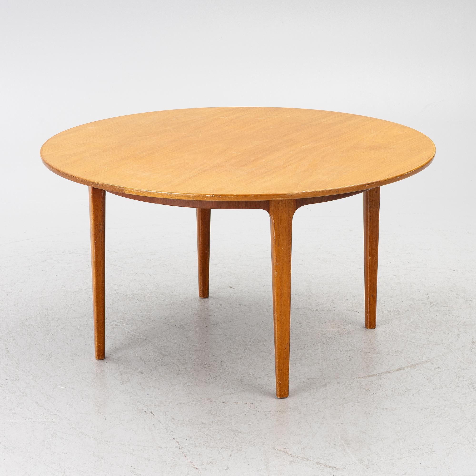 Hjalmar Jackson, bord, brännmärkt, 1940/50-tal.
