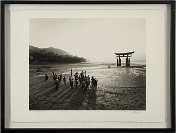 Håkan Ludwigson, photo, 2010, signed 2/23.