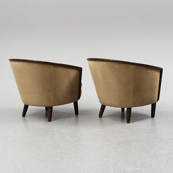 Peter Iversen Langlo, a pair of model 1877 Royal easy chairs from Stranda/Ekornes, Norway, 1940's/50's.