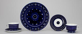 TEEKUPPIPARI, sekä VATI, posliinia, "Valencia", Ulla Procopé, Arabia 1900-luvun loppupuoli.