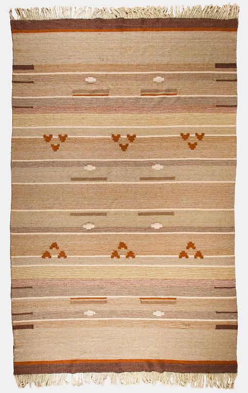 A 1930s finnish flat weave carpet, approximately 430 x 270 cm.