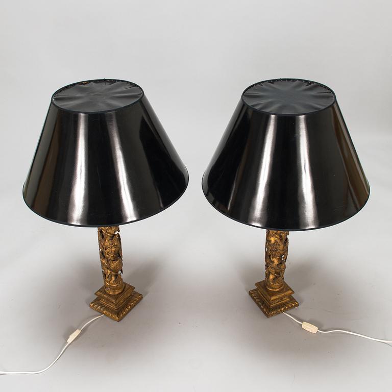 A pair of table lamps, late 20th century.