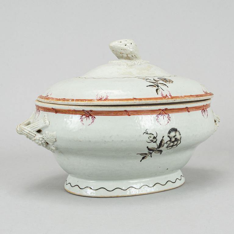 Servisdelar, 26 st, Qing dynastin, Jiaqing, ca (1796-1820).