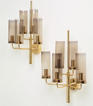 Hans-Agne Jakobsson, vägglampetter, ett par, "Sonata", modell "V169-5", Hans-Agne Jakobsson AB, Markaryd, 1960-70-tal.