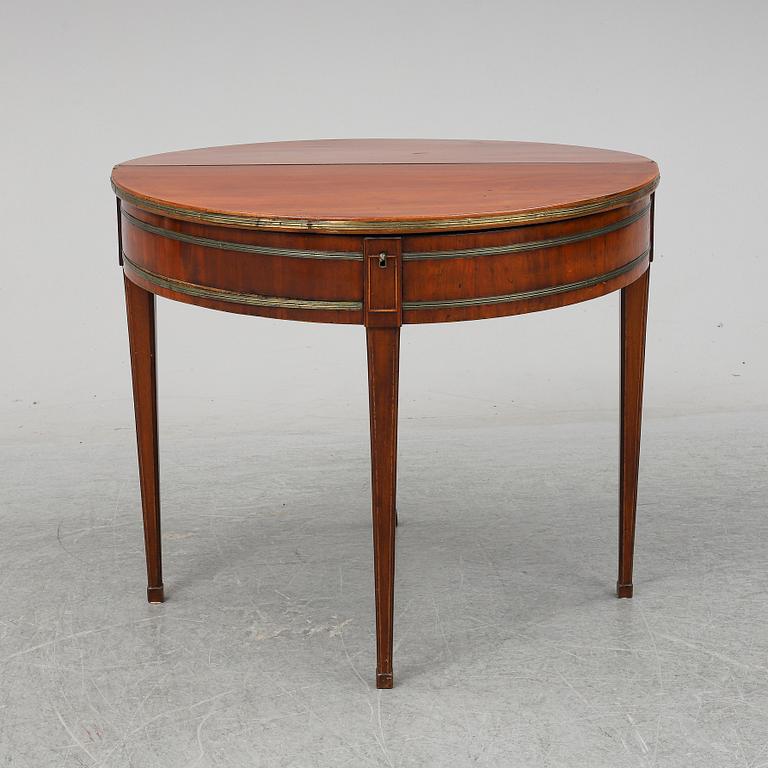 A Directoire games table.