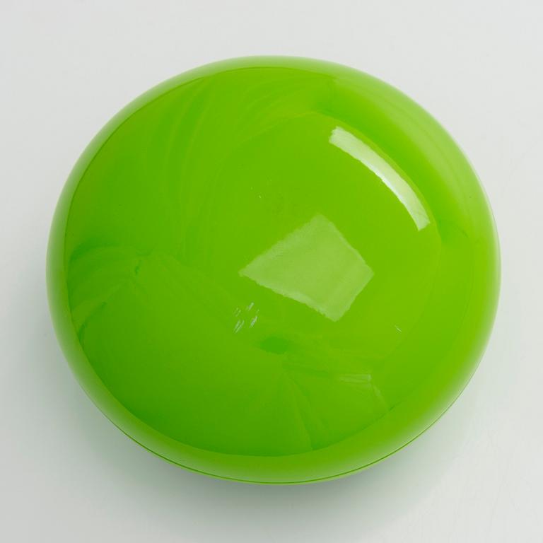 Eero Aarnio, miniatyyri, "Pastilli", Vitra Design Museum.