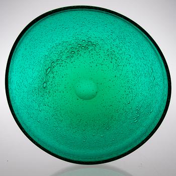 ARNE JON JUTREM, A 1960s Grønland Glass Dish, signed Hadeland 4021. Norway.