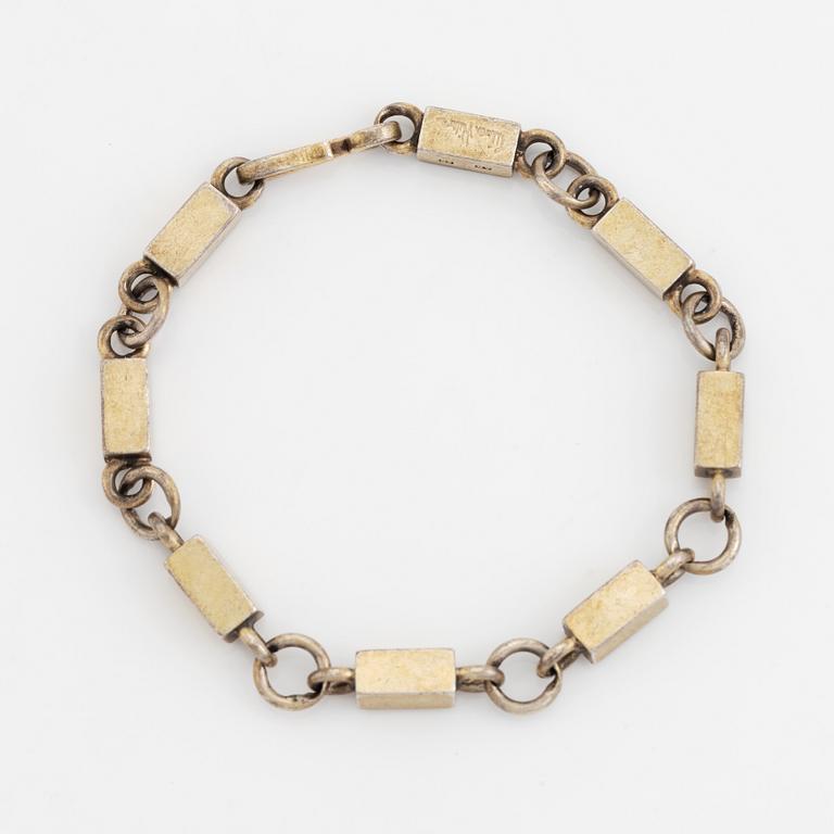 Wiwen Nilsson, armband, förgyllt silver, stavar och länkar.