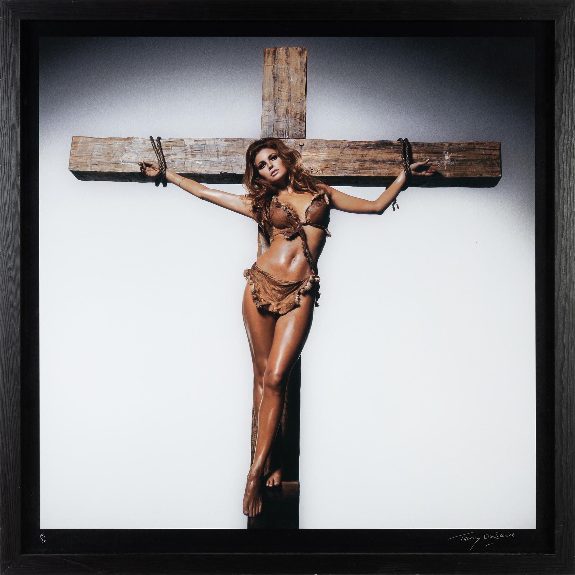 Terry O'Neill, C-print mounted on aluminium, signed and numbered 16/50.