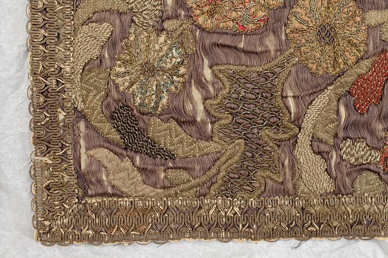 BRODERI, antik, Turkisk, ca 145x53 cm.