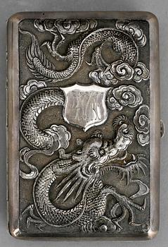 CIGARETTETUI. Silver. Ca 170 g.