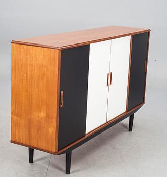 SIDEBOARD, 1900-talets andra hälft.