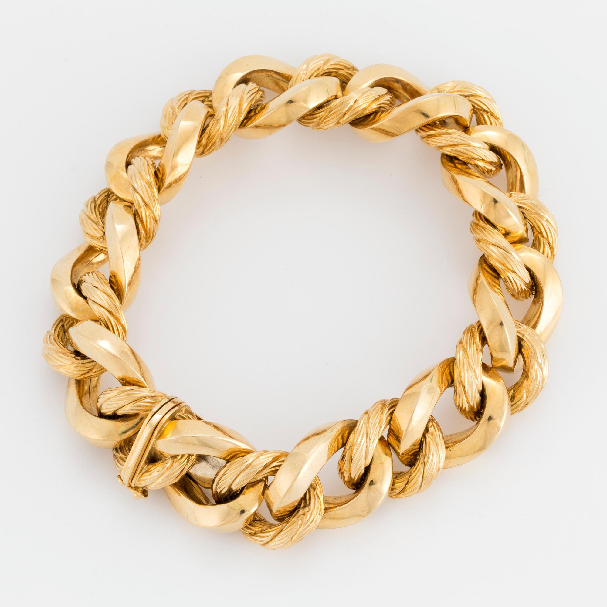 A bracelet, 18K gold. Swedish import mark.