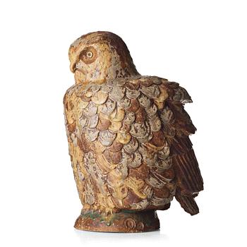 87. Tyra Lundgren, a stoneware sculpture of a sittlng eagle owl, Gustavsberg, Sweden 1950's.