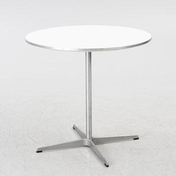 Arne Jacobsen, Table, "Circular", Fritz Hansen, Denmark.